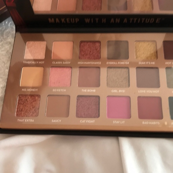 Brand New Rude eyeshadow palette - Picture 5 of 5